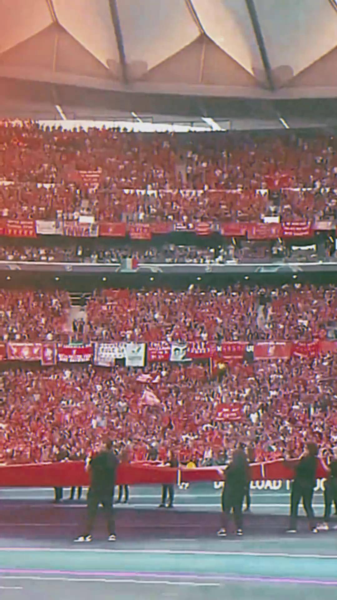 利物浦逆转胜利，晋级欧冠半决赛