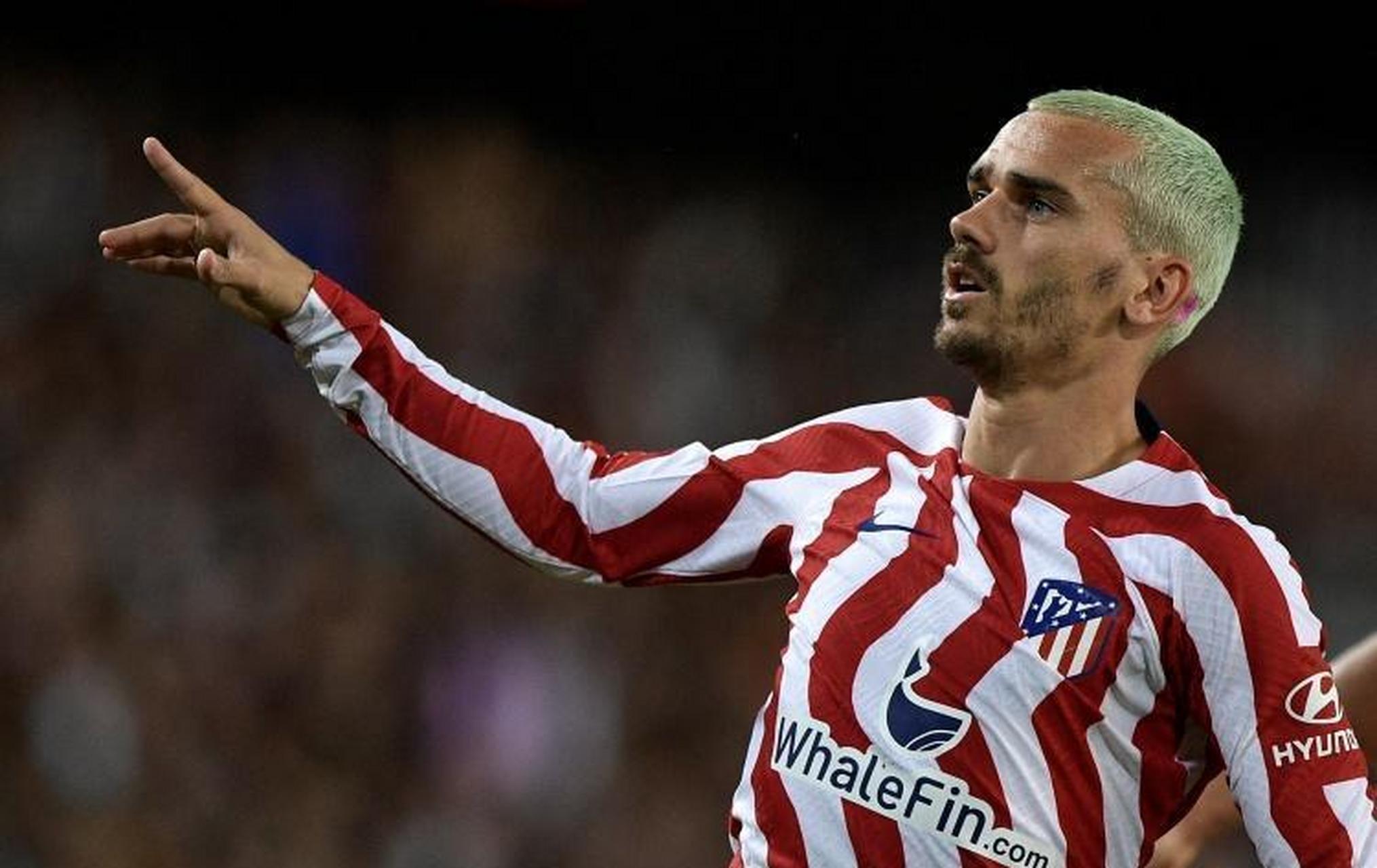 包含阿尔梅里亚主场不敌对手，遭遇挫败的词条