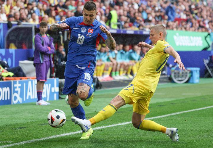 欧国联比赛：斯洛伐克绝杀波兰意外获胜