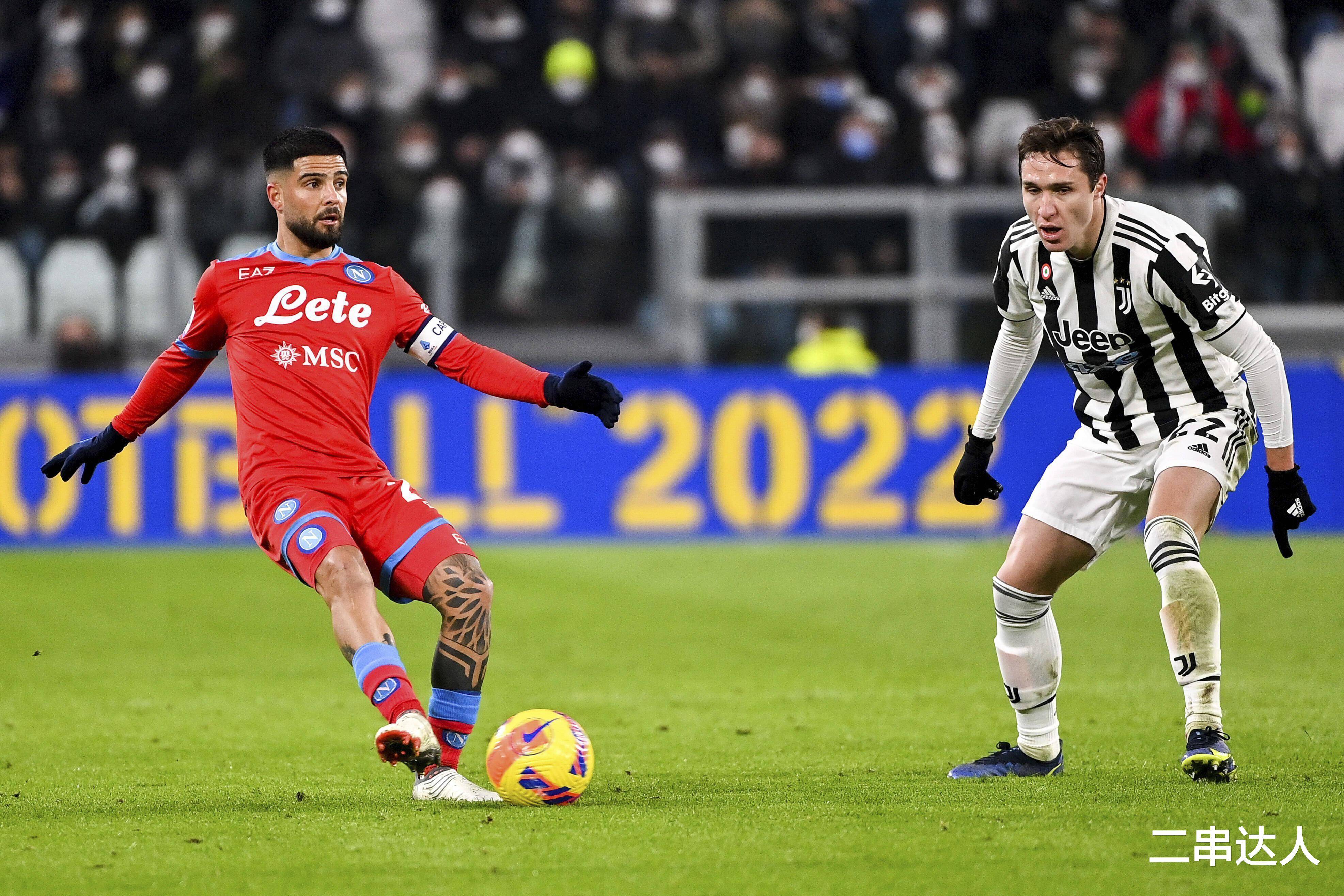 爱游戏在线-尤文图斯客场不敌阿贾克斯，遭遇出局危机