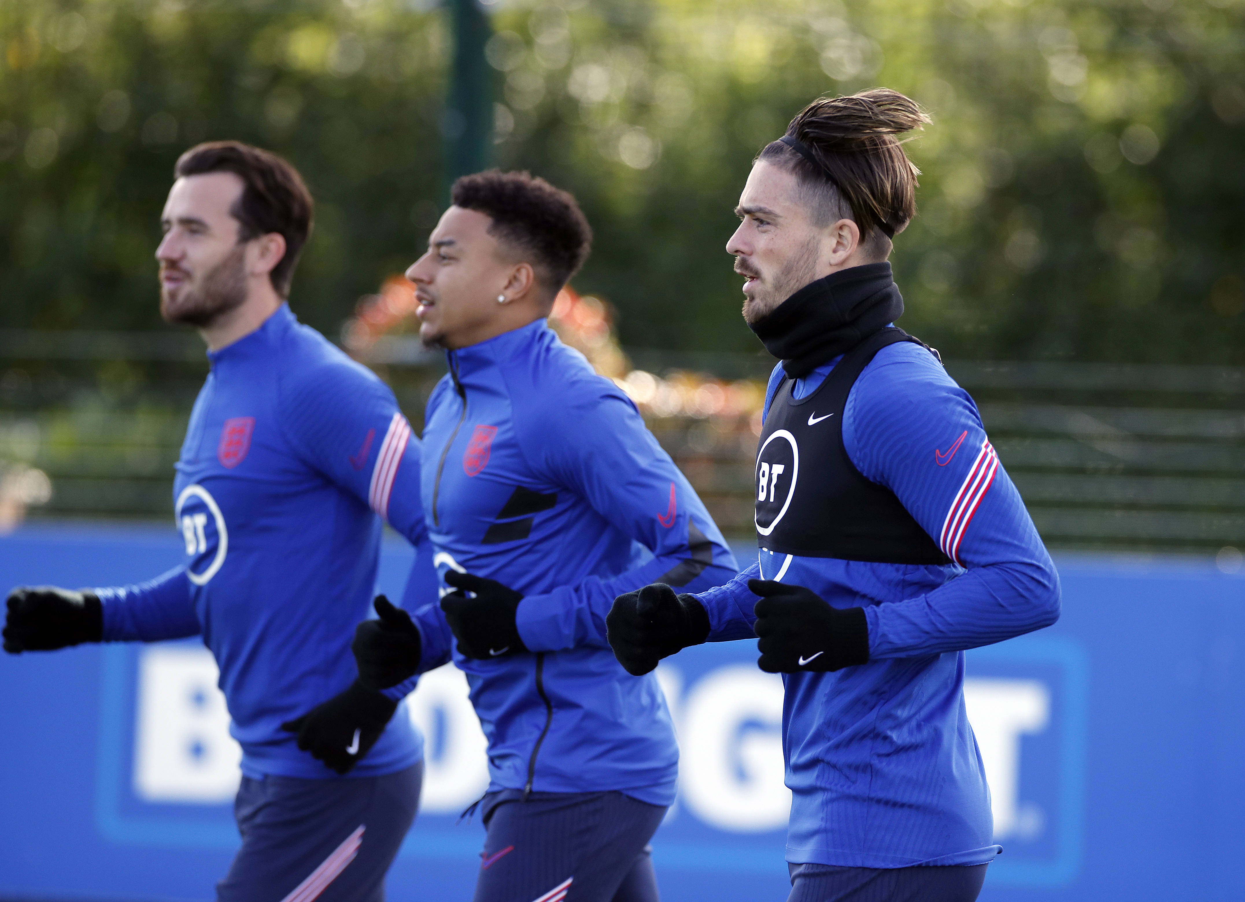 包含队员集结训练,准备备战欧洲足球大赛的词条 包含队员集结训练,准备备战欧洲足球大赛的词条