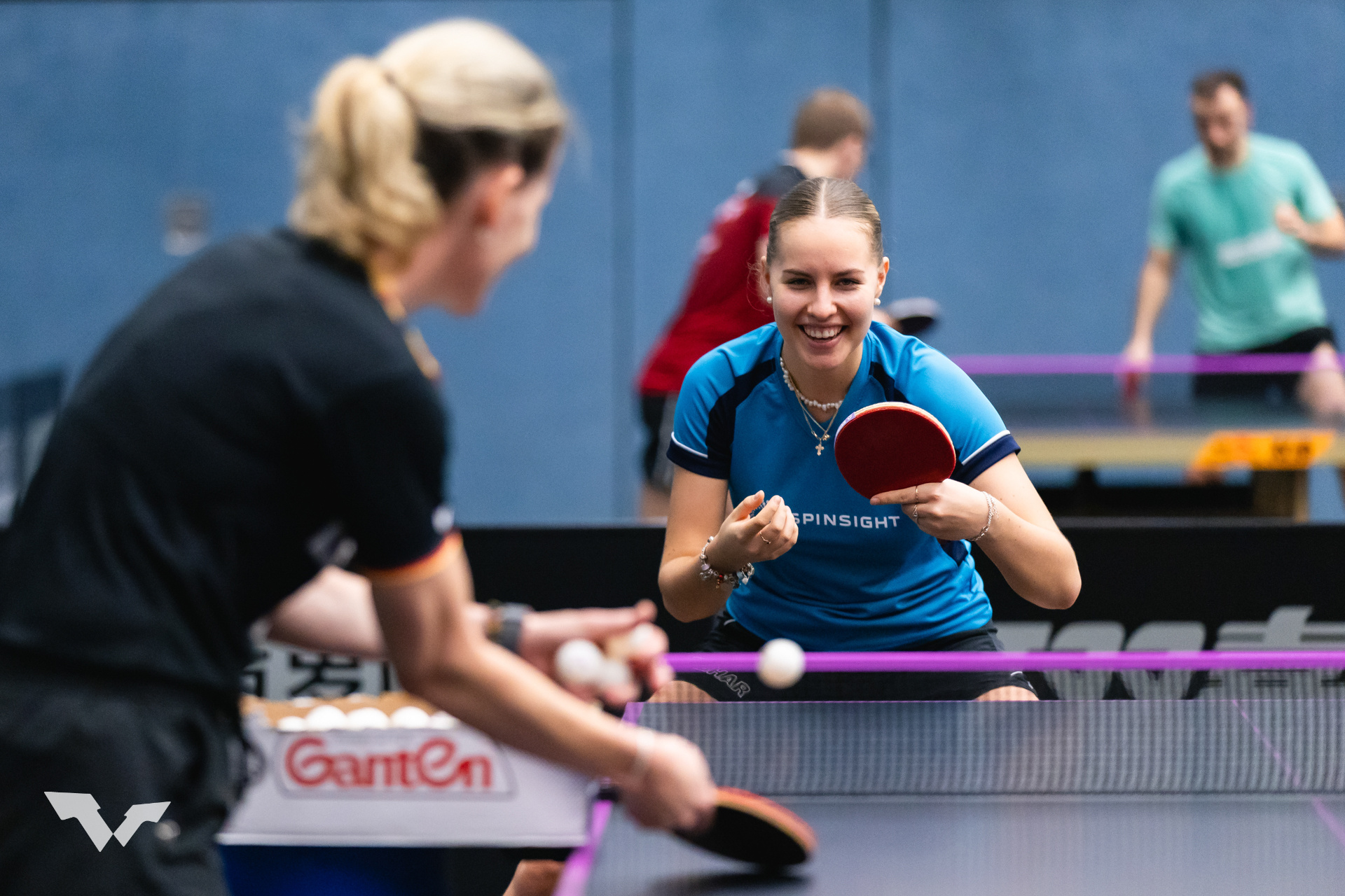 关于法兰克福新晋队员脱颖而出,备战赛季下半程的信息 关于法兰克福新晋队员脱颖而出,备战赛季下半程的信息