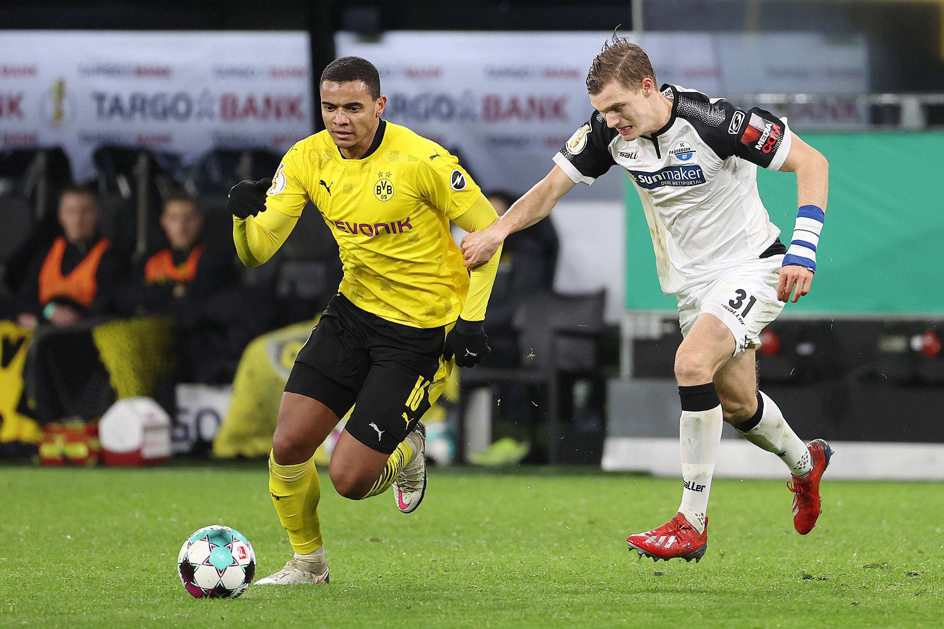 爱游戏下载-关于弗赖堡在主场击败对手，保级压力减轻的信息