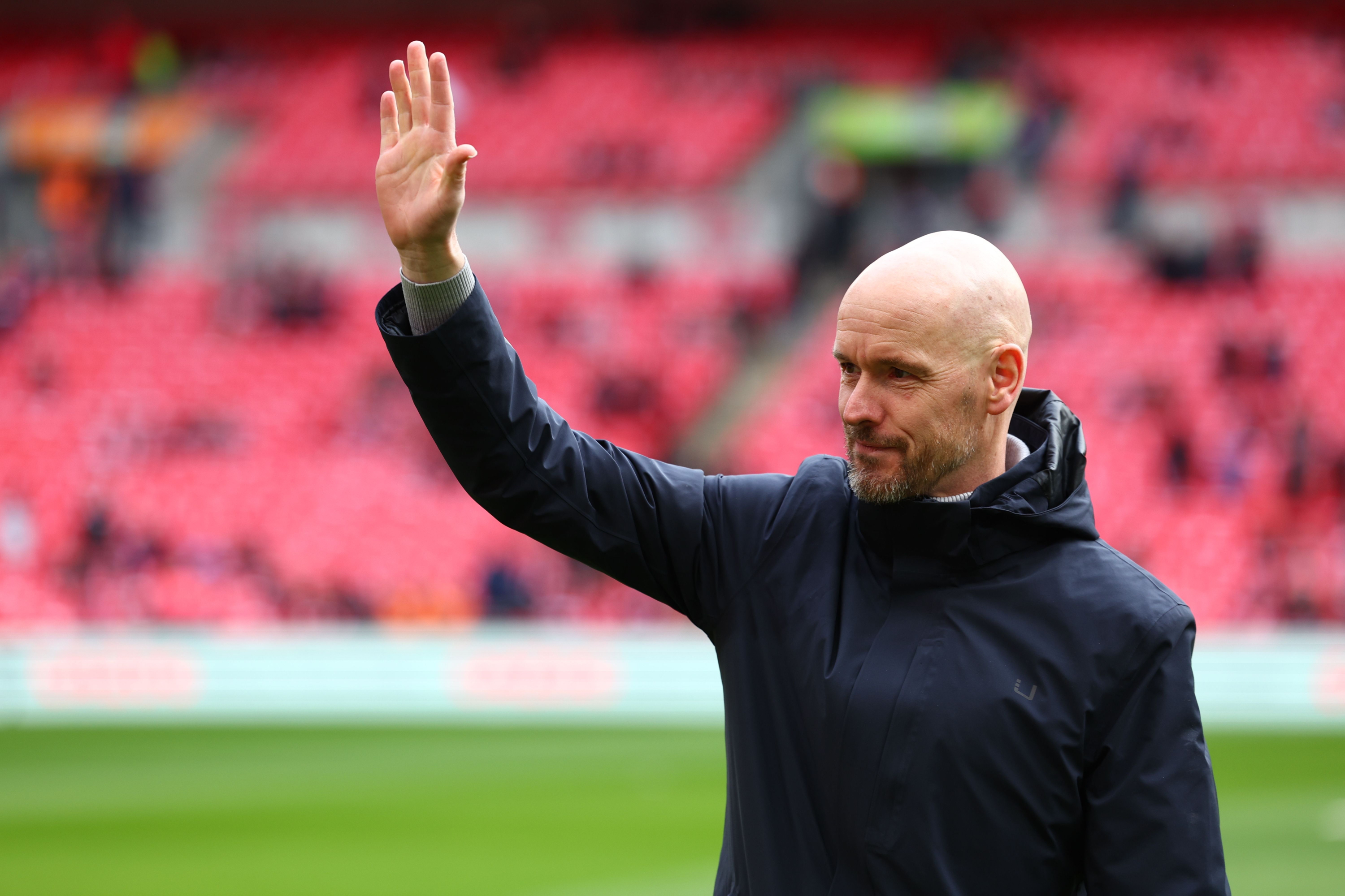 伊斯特兰之战结束,曼联队长神勇表现! 伊斯特兰之战结束,曼联队长神勇表现!