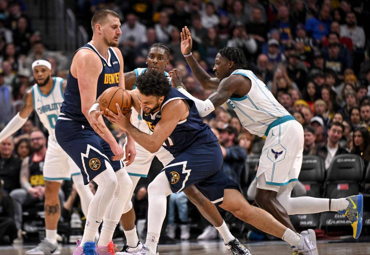 爱游戏入口-包含掘金擒小牛继续两连胜积极积分，穆雷全场狂砍分带领球队继续取胜的词条