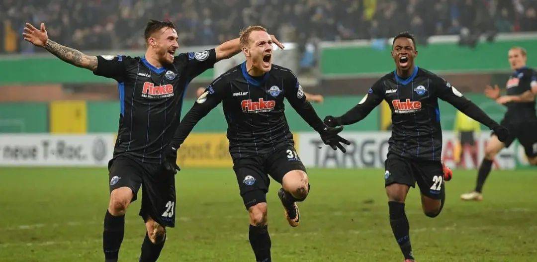 沙尔克客场逆袭赢得对阵门兴的胜利的简单介绍 沙尔克客场逆袭赢得对阵门兴的胜利的简单介绍