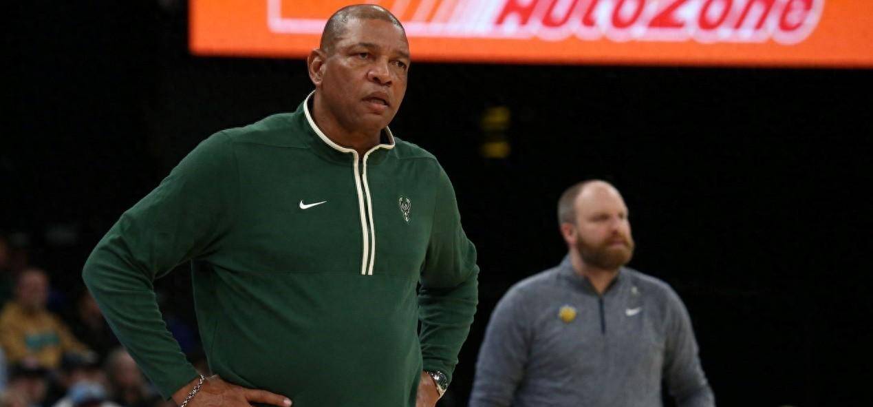 爱游戏官网-关于雄鹿队主帅批评球员态度，要求改进的信息