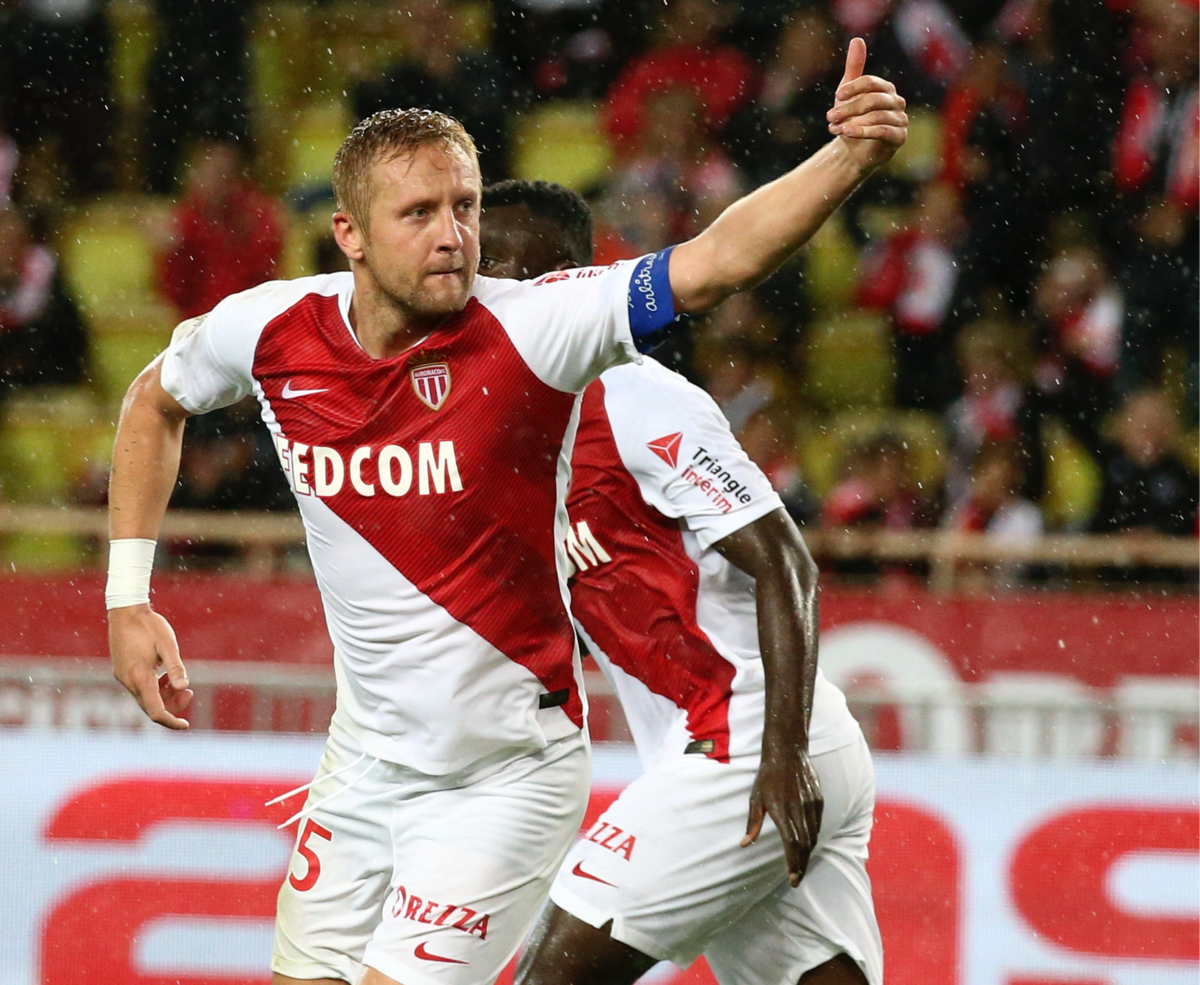 爱游戏下载-摩纳哥主场赢得胜利，豪取三分