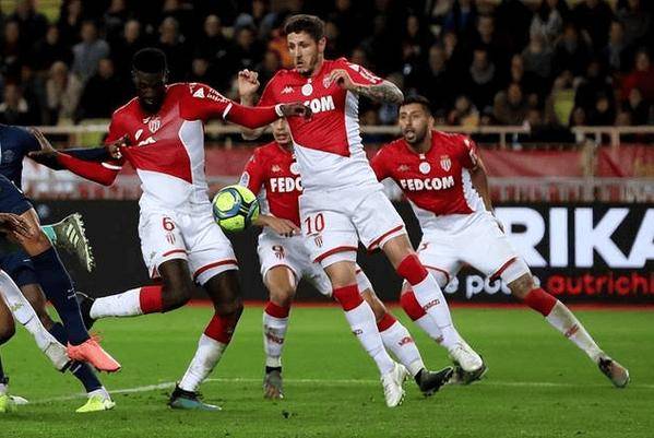 爱游戏入口-包含朗斯主场大胜，保级形势有望改观的词条