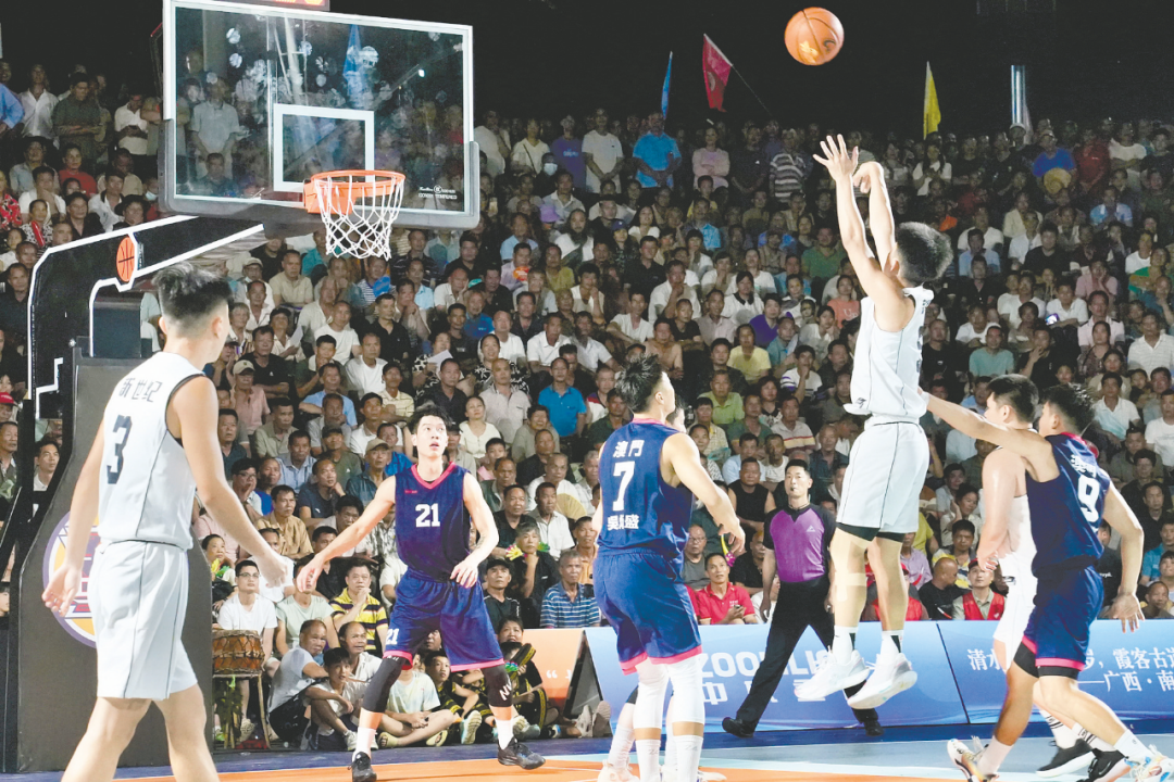 精彩瞬间回放国内篮球联赛盛况 精彩瞬间回放国内篮球联赛盛况