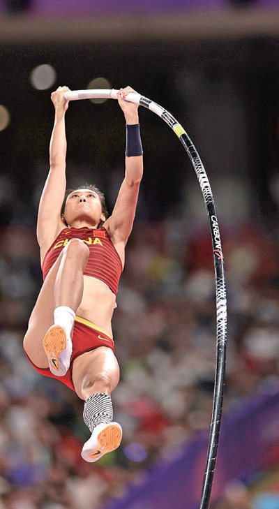 包含挑战极限,运动员奋力拼搏争取最佳成绩的词条 包含挑战极限,运动员奋力拼搏争取最佳成绩的词条