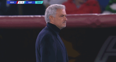 意大利足球赛事中一场战术拉锯战