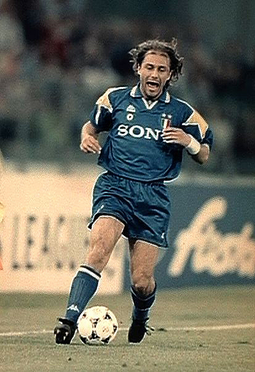 爱游戏APP-关于英格兰力克拜仁，内马尔乌龙送礼意甲的信息