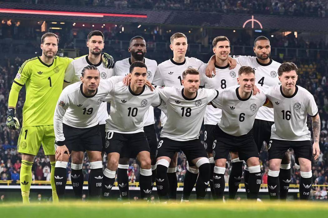 爱游戏tv-欧预赛强队争夺殊荣，实力见证胜者登顶的简单介绍