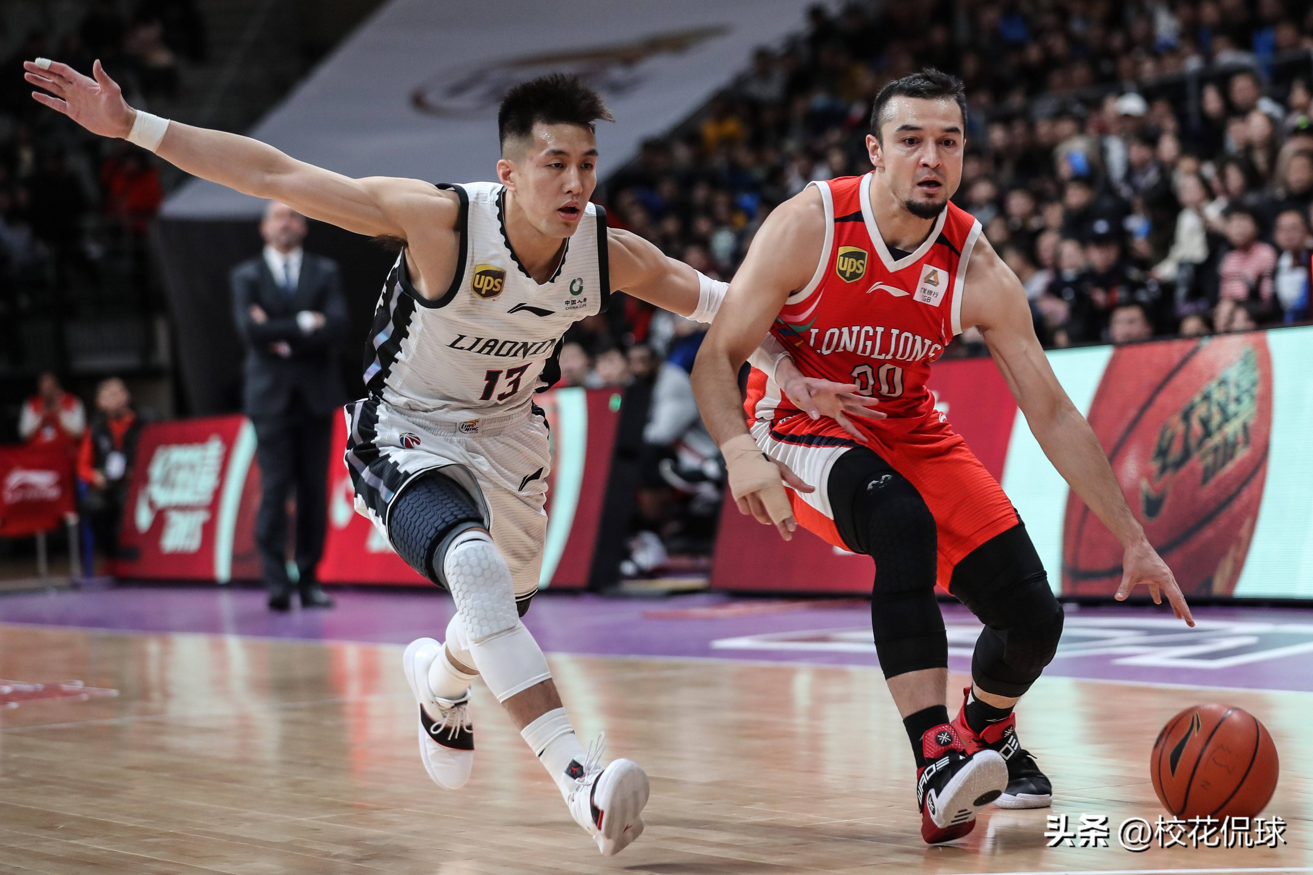 爱游戏-包含球队教练战术精妙，助力球队获胜的词条