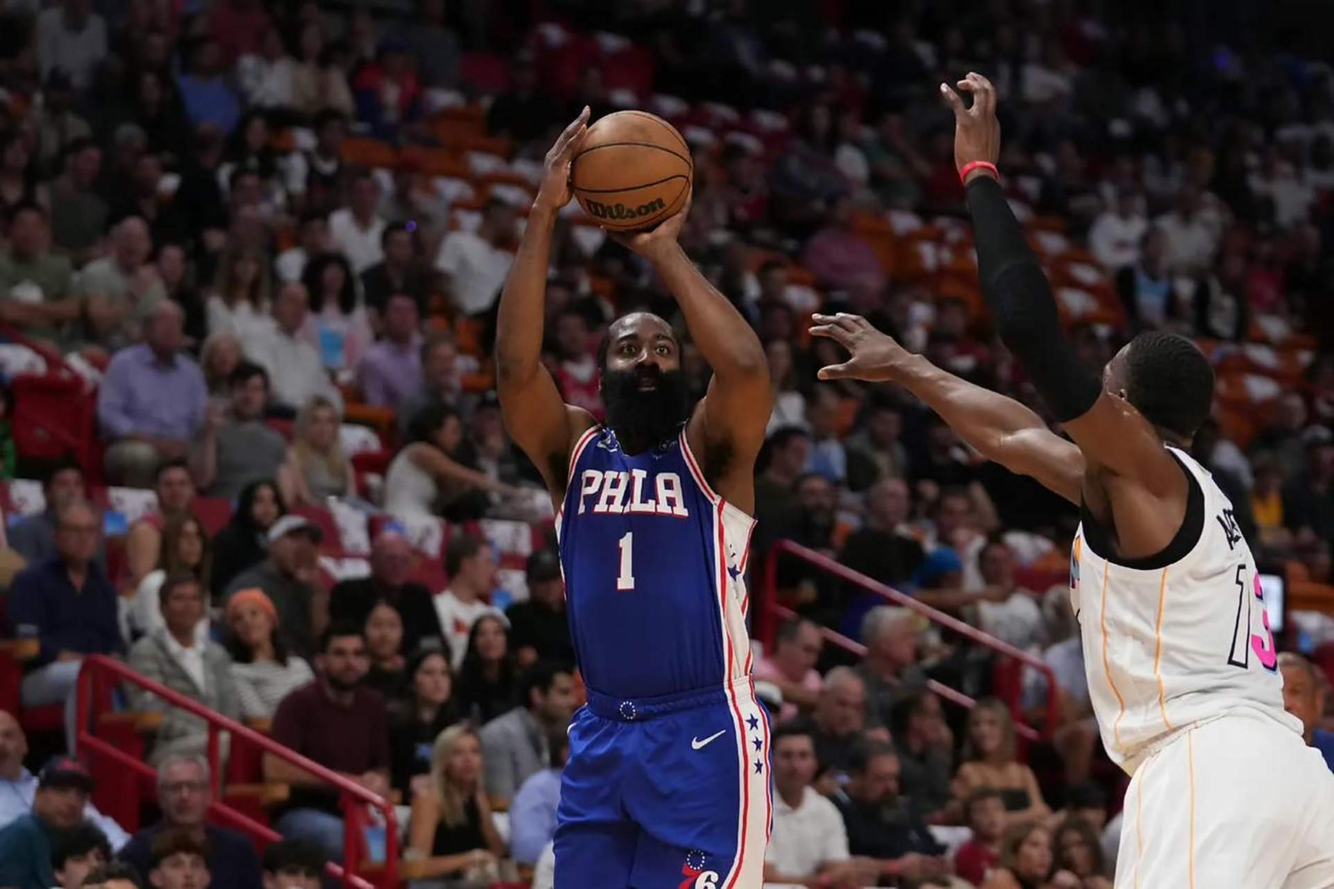 爱游戏在线-热火血洗76人，恩比德绝境逆转