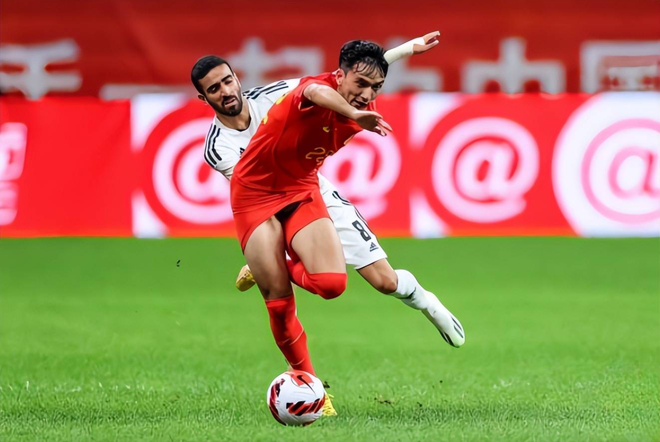 爱游戏在线-关于火力全开！亚洲杯比赛数据创纪录的信息