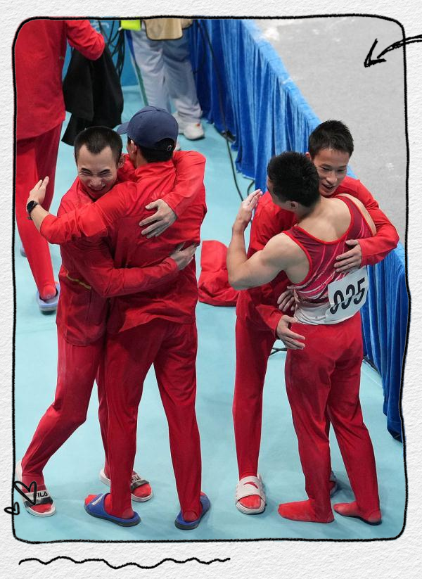 爱游戏入口-包含回顾体操经典时刻：传奇再现的词条